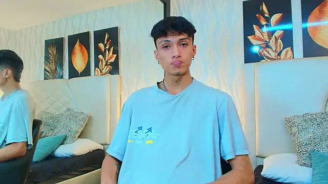 Lean Portman online show from September 9, 2025, 8:41 pm