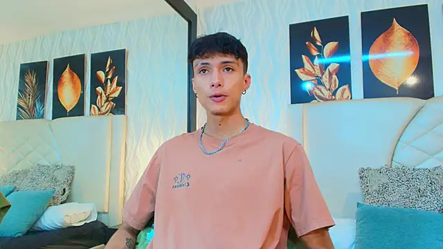 Lean Portman online show from September 10, 2025, 8:53 pm