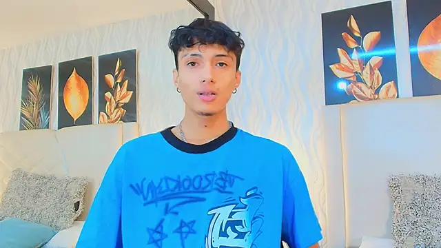 Lean Portman online show from October 1, 2025, 8:37 pm