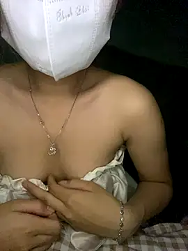 Fin-xinh18 online show from October 6, 2025, 4:26 pm