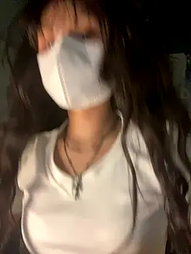 Fin-xinh18 online show from November 5, 2025, 4:07 pm