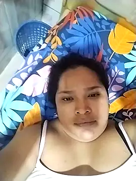 Angelly ricura online show from November 22, 2025, 1:43 pm