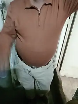 Snapshot of HomHot47 chatting on February 6, 2026, 5:23 am HomHot47 online show from February 6, 2026, 5:23 am