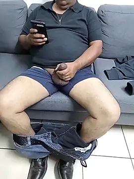 Snapshot of HomHot47 chatting on February 19, 2026, 2:40 am HomHot47 online show from February 19, 2026, 2:40 am