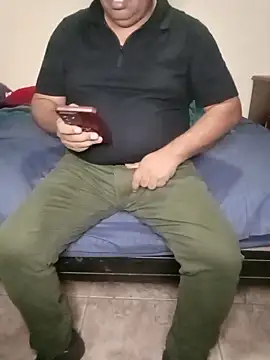 Snapshot of HomHot47 chatting on March 3, 2026, 4:40 am HomHot47 online show from March 3, 2026, 4:40 am