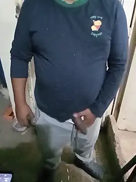 Snapshot of HomHot47 chatting on March 8, 2026, 6:39 am HomHot47 online show from March 8, 2026, 6:39 am