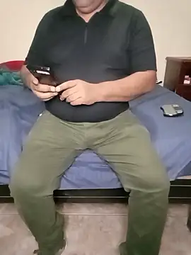 Snapshot of HomHot47 chatting on March 13, 2026, 6:53 am HomHot47 online show from March 13, 2026, 6:53 am