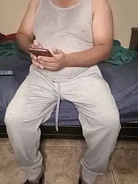 Snapshot of HomHot47 chatting on March 21, 2026, 6:18 am HomHot47 online show from March 21, 2026, 6:18 am