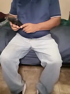 Snapshot of HomHot47 chatting on April 11, 2026, 6:29 am HomHot47 online show from April 11, 2026, 6:29 am