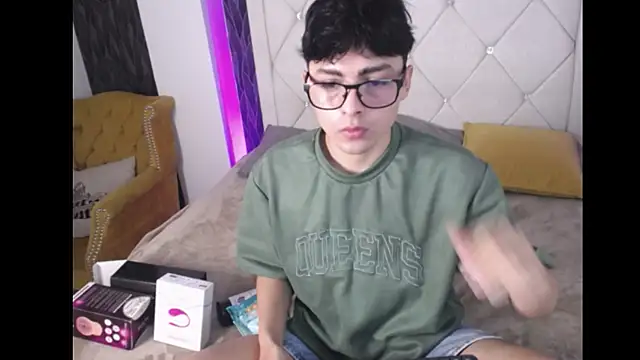 SamuFOXXX online show from September 29, 2025, 8:24 pm