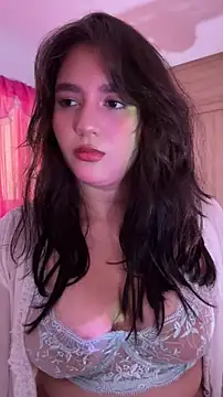 Angeldusttt online show from May 19, 2026, 1:44 am