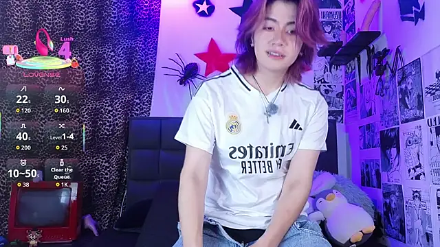 Vamps Lovers online show from November 25, 2025, 7:25 pm