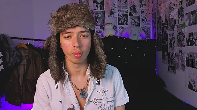 Otter Star online show from September 18, 2025, 3:41 am