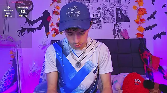 Otter Star online show from October 15, 2025, 4:45 am