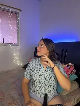 Ashley and Zoe online show from March 8, 2026, 3:27 pm