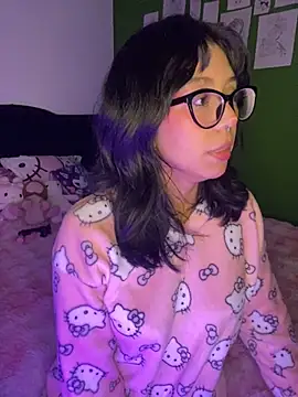 Valen-Foxx online show from September 13, 2025, 4:23 am