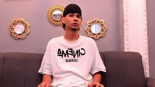 Snapshot of kenix_777 chatting on October 4, 2025, 3:37 am kenix 777 online show from October 4, 2025, 3:37 am