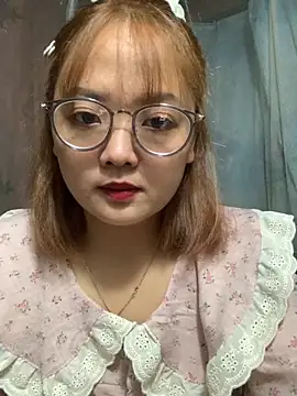 July-y online show from September 29, 2025, 3:00 am