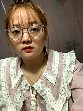 July-y online show from October 3, 2025, 3:47 am