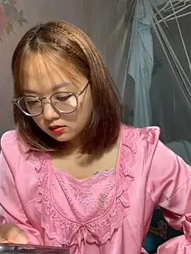 July-y online show from October 27, 2025, 4:05 am