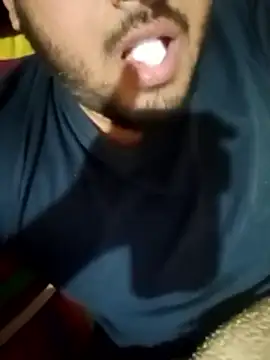 Snapshot of Mahabteegg chatting on January 14, 2026, 5:18 pm Mahabteegg online show from January 14, 2026, 5:18 pm