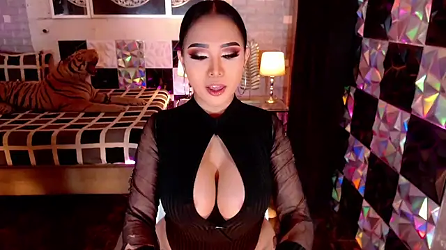 Abigail Hookman online show from September 8, 2025, 7:13 pm