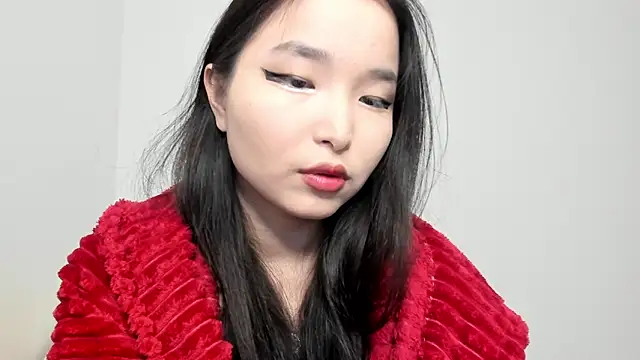 Soyun Mia online show from April 17, 2026, 2:20 pm