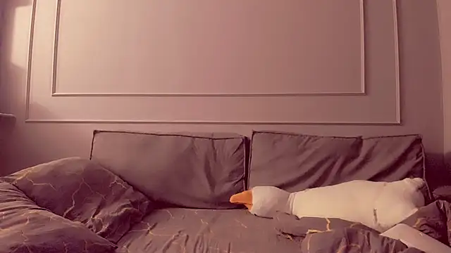 Isabellaprincess online show from November 10, 2025, 9:58 pm