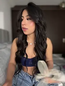 abbyhdk online show from December 23, 2025, 4:10 am