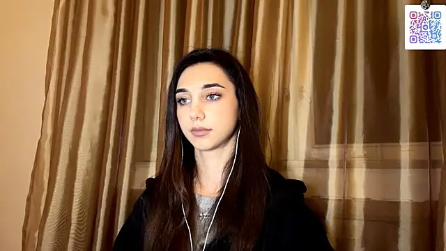 LinaMour online show from November 8, 2025, 10:08 pm