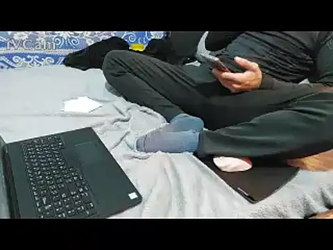 yazinyazin1 online show from February 10, 2026, 10:30 am