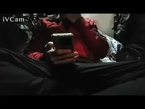 yazinyazin1 online show from April 3, 2026, 6:17 pm