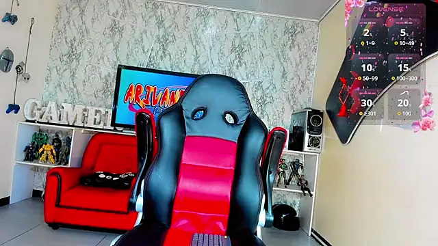 Candy Walker  online show from October 21, 2025, 7:25 pm