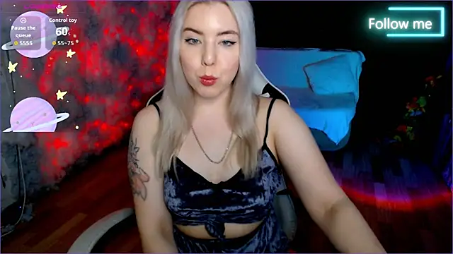 Sophia Heartfilia online show from September 18, 2025, 4:58 am