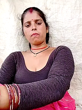 Manvi tyagi online show from September 14, 2025, 8:13 am