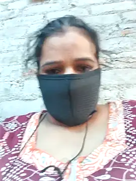 Manvi tyagi online show from October 5, 2025, 8:12 am