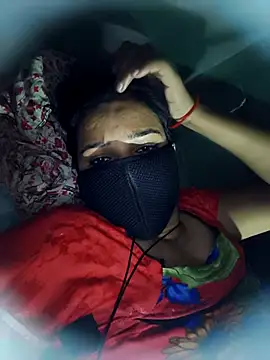 Manvi tyagi online show from October 8, 2025, 4:26 pm