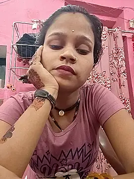 Manvi tyagi online show from November 3, 2025, 5:58 pm