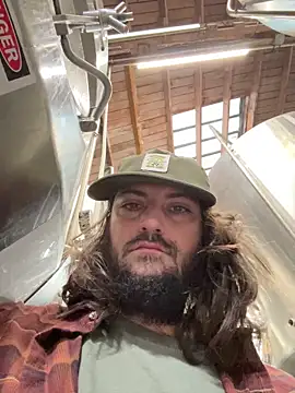 Snapshot of crashnasty chatting on October 8, 2025, 3:31 pm crashnasty online show from October 8, 2025, 3:31 pm