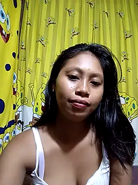 UrSweetAsianLady 02 online show from October 13, 2025, 8:31 pm