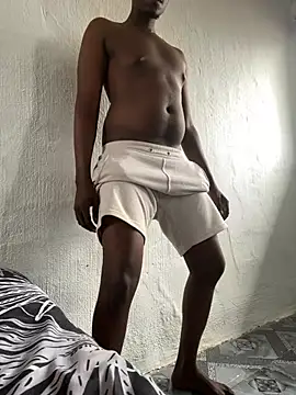 Snapshot of needyyKing_24 chatting on January 15, 2026, 12:43 pm needyyKing 24 online show from January 15, 2026, 12:43 pm