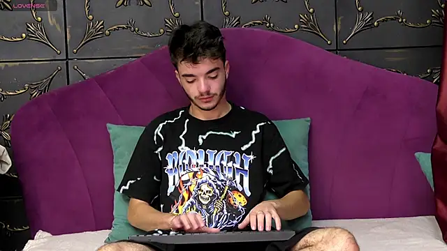 LextasyScott online show from October 3, 2025, 5:04 am