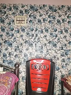 Snapshot of yours_sugar_babe chatting on June 2, 2026, 11:01 am yours sugar babe online show from June 2, 2026, 11:01 am