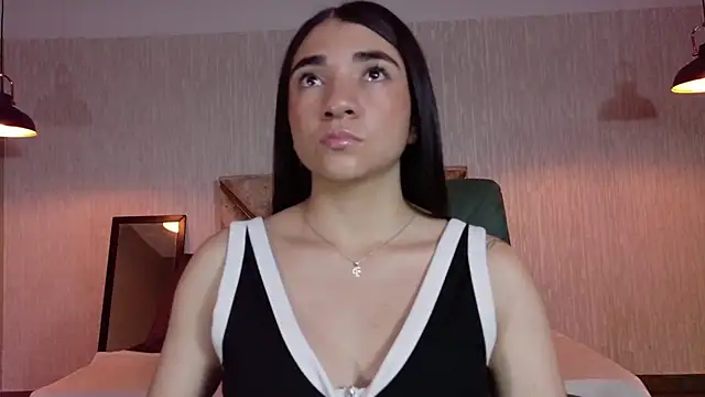 Snapshot of Aurora_jones11 chatting on October 20, 2025, 3:29 am Aurora jones11 online show from October 20, 2025, 3:29 am