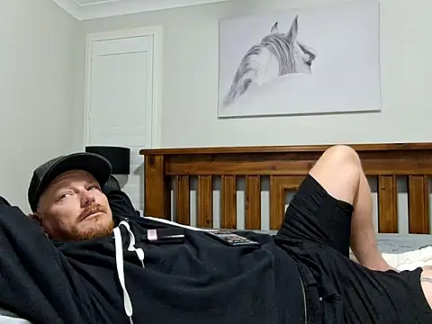 Snapshot of brokecountrylads chatting on January 19, 2026, 8:18 am brokecountrylads online show from January 19, 2026, 8:18 am