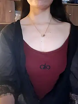 LazdyLy online show from October 26, 2025, 12:38 am