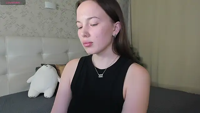 Maria Solis online show from January 11, 2026, 12:37 am