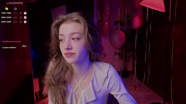 AstraMist online show from October 21, 2025, 5:41 am