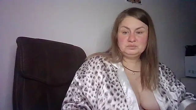 MartaXLove online show from October 22, 2025, 5:56 pm