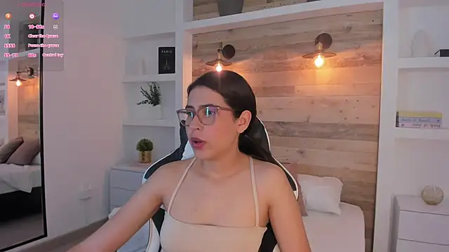 desireee  online show from January 17, 2026, 12:21 pm